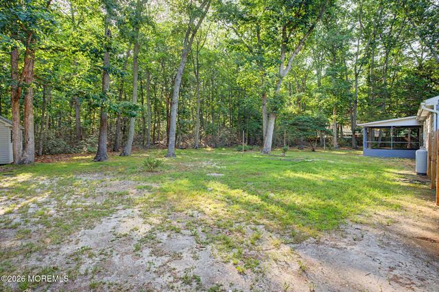 26 Frenchs Lane, Tuckerton, NJ 08087