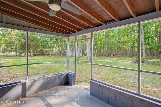 26 Frenchs Lane, Tuckerton, NJ 08087