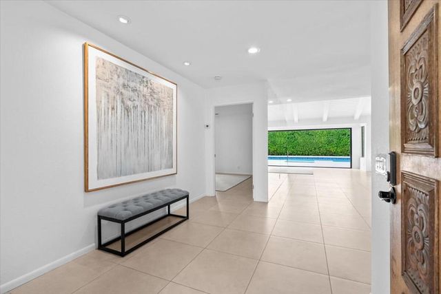 2865 Alondra Way, Palm Springs, CA 92264