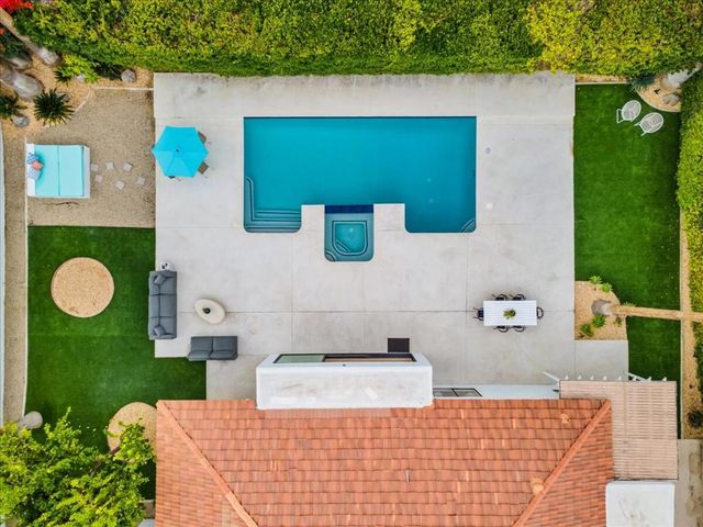 2865 Alondra Way, Palm Springs, CA 92264