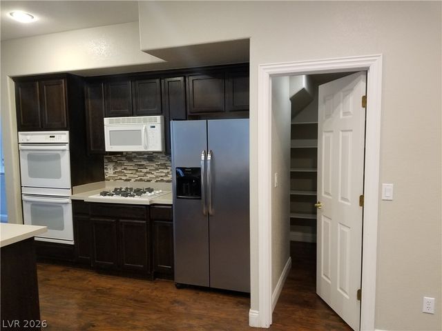 3412 LACEBARK PINE Street, Las Vegas, NV 89129