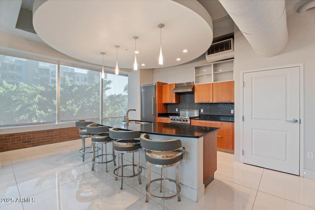 1 E LEXINGTON Avenue 1103, Phoenix, AZ 85012