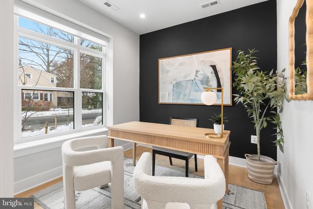 729 PARK AVE, Falls Church, VA 22046