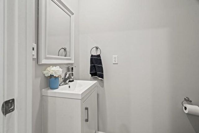 811 N SIXTH ST, Columbia, MO 65201