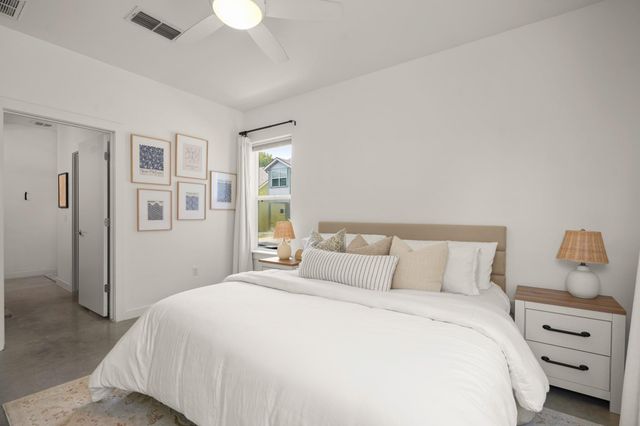 5616 S 1st ST 18, Austin, TX 78745