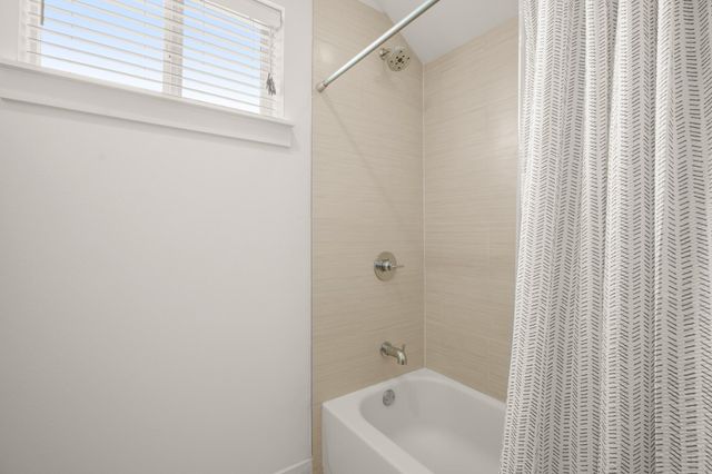5616 S 1st ST 18, Austin, TX 78745