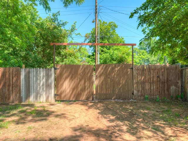 235 SE 40th Street, Oklahoma City, OK 73129