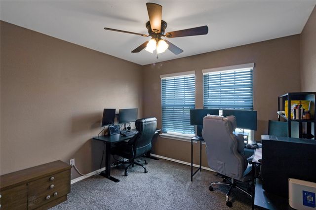 806 Twin Edge Drive, Royse City, TX 75189
