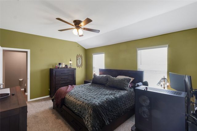 806 Twin Edge Drive, Royse City, TX 75189
