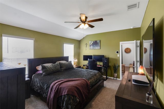 806 Twin Edge Drive, Royse City, TX 75189