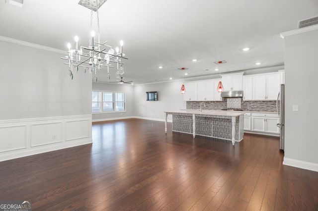 160 Maple Leaf Road, Sharpsburg, GA 30277