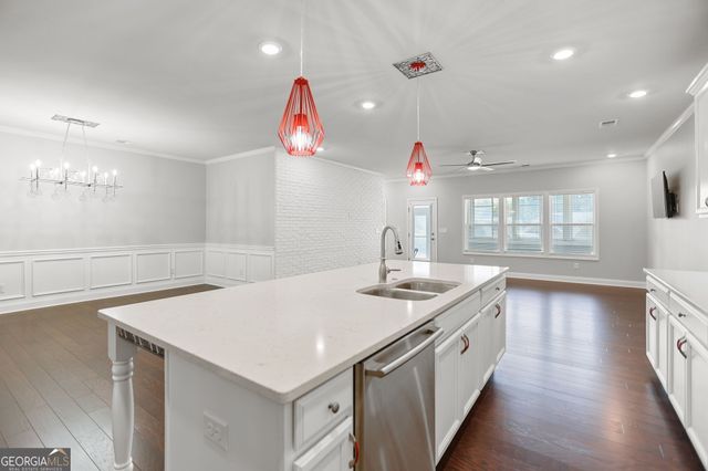 160 Maple Leaf Road, Sharpsburg, GA 30277