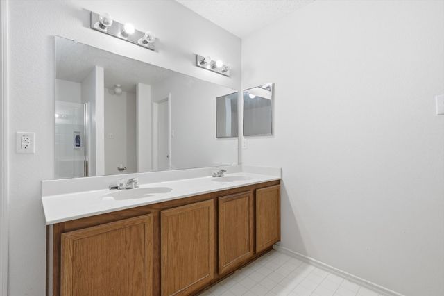 1633 Sierra Meadow Lane, Fort Worth, TX 76247