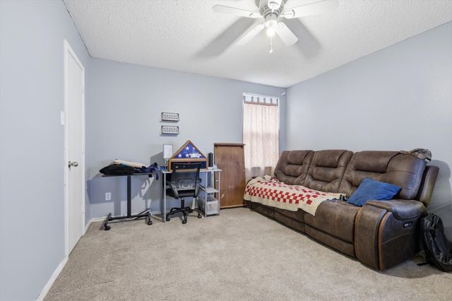 1633 Sierra Meadow Lane, Fort Worth, TX 76247