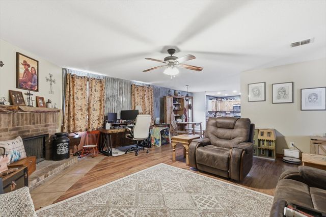 1633 Sierra Meadow Lane, Fort Worth, TX 76247