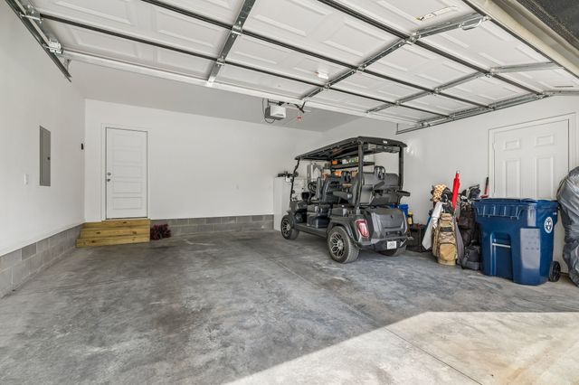 180 Vickers Rd, Smithville, TN 37166