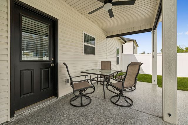 180 Vickers Rd, Smithville, TN 37166