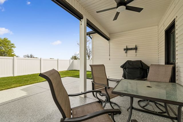 180 Vickers Rd, Smithville, TN 37166