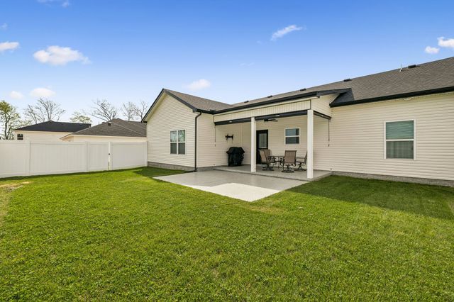 180 Vickers Rd, Smithville, TN 37166
