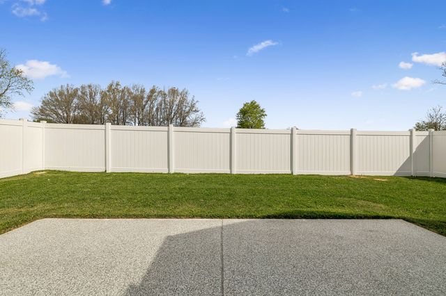 180 Vickers Rd, Smithville, TN 37166