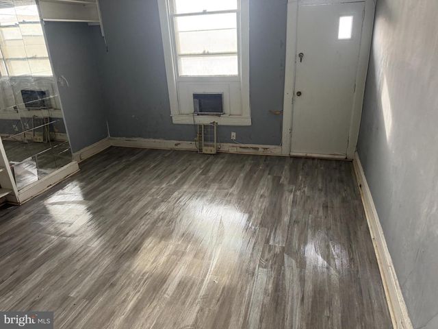 1687 DARLEY AVE, Baltimore, MD 21213