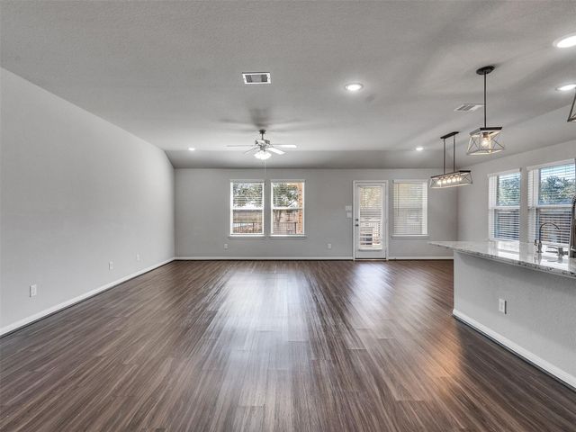 6096 Pearland Place, Pearland, TX 77581