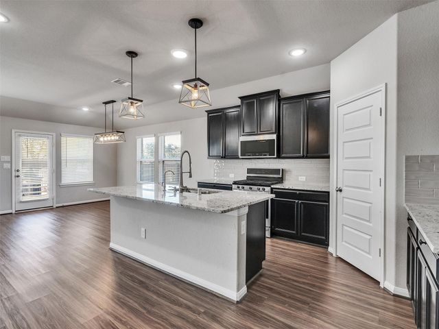 6096 Pearland Place, Pearland, TX 77581