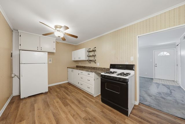 17120 Oriole Avenue, Tinley Park, IL 60477