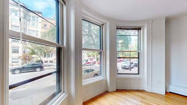 513 Beacon 3, Boston, MA 02115