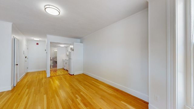 513 Beacon 3, Boston, MA 02115