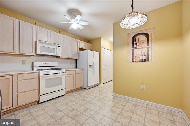 5 PATTERSON AVE, East Norriton, PA 19401