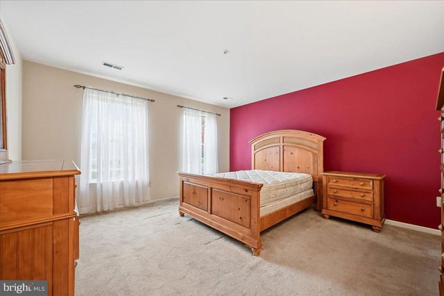 5 PATTERSON AVE, East Norriton, PA 19401