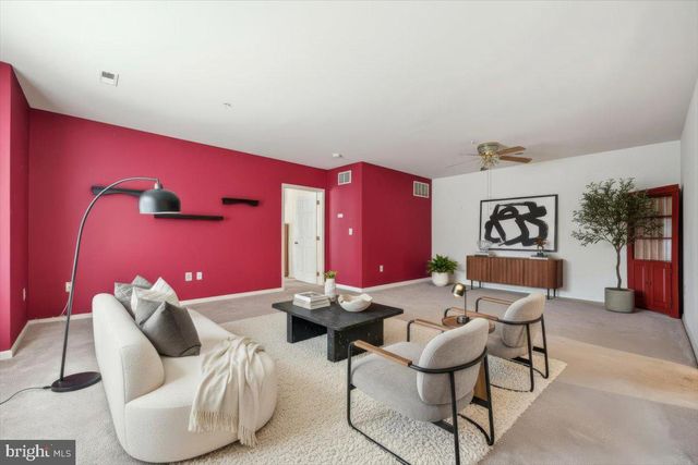 5 PATTERSON AVE, East Norriton, PA 19401