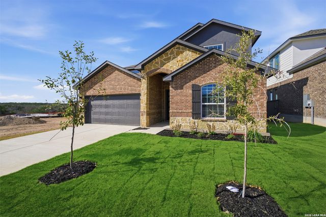 212 Ednie Ln, Mico, TX 78056