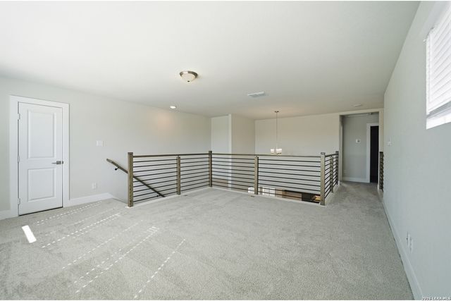 212 Ednie Ln, Mico, TX 78056