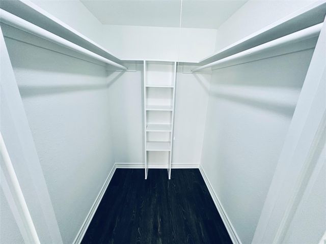 601 W 11th ST 121, Austin, TX 78701