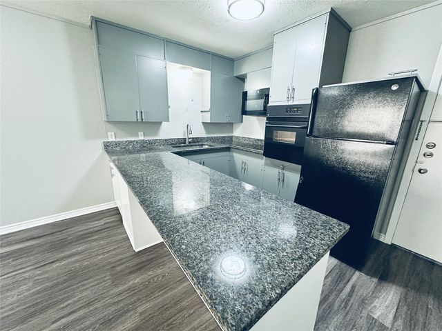 601 W 11th ST 121, Austin, TX 78701