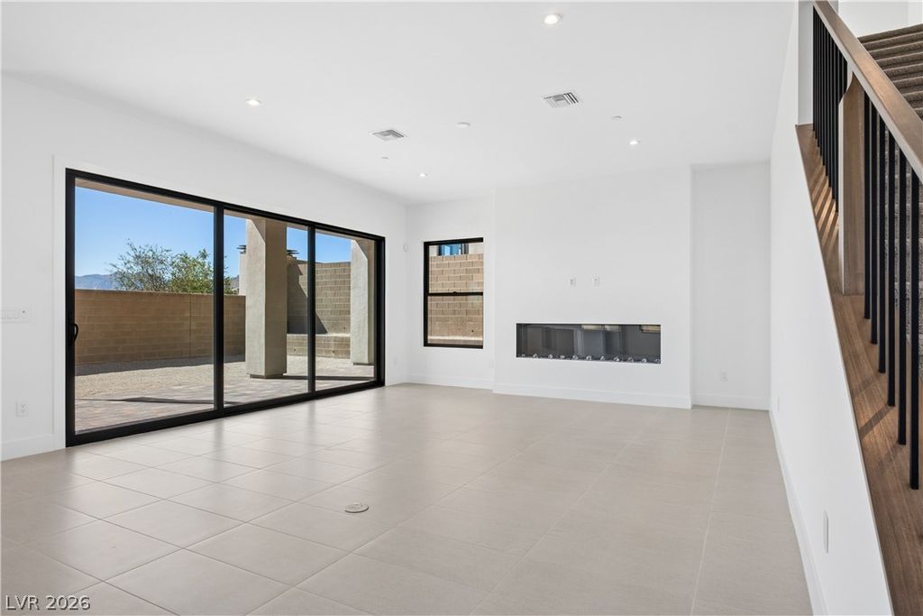 12469 Overland Cove Avenue, Las Vegas, NV 89138 — photo 4
