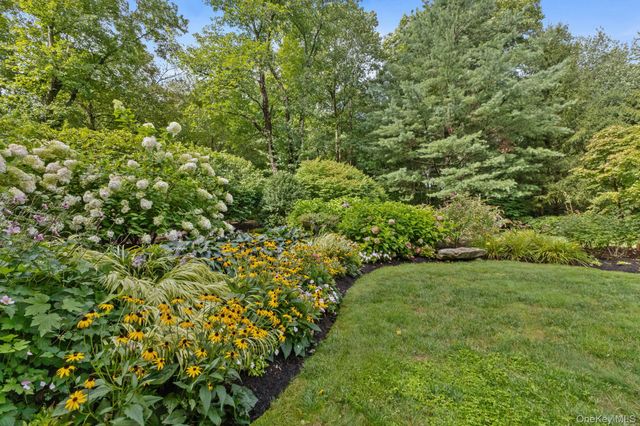 336 Smith Ridge Road, South Salem, NY 10590