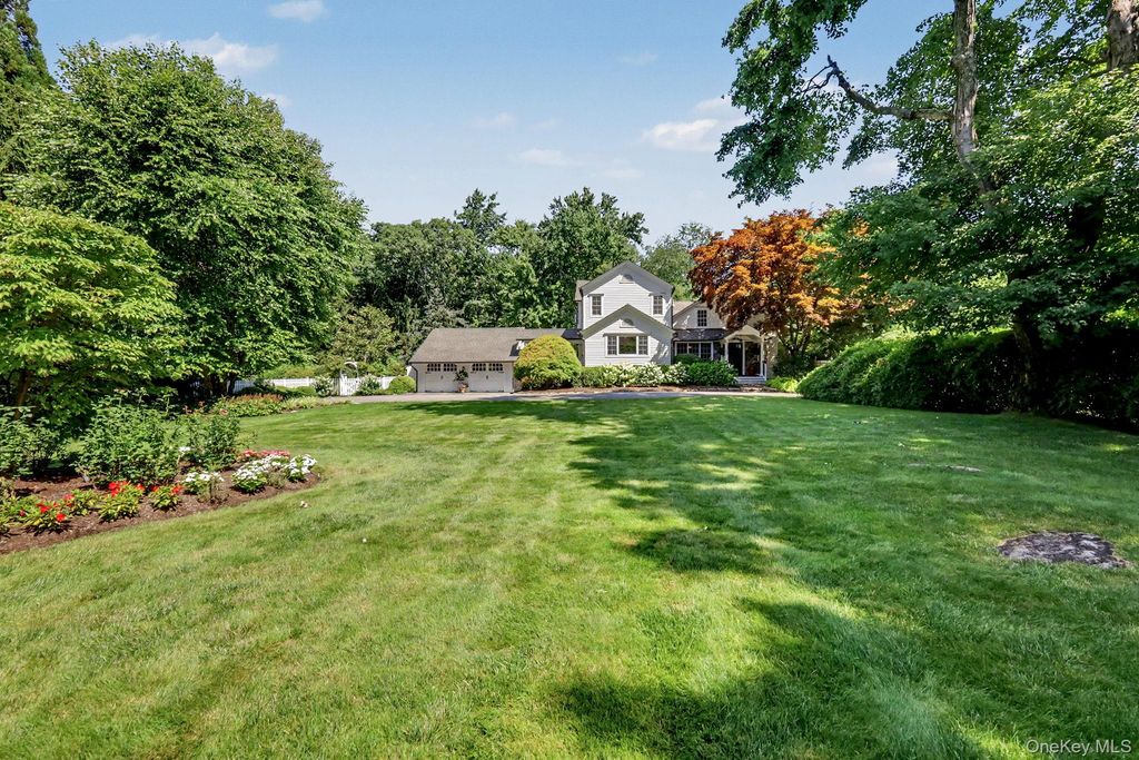 336 Smith Ridge Road, South Salem, NY 10590