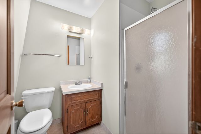 272 S Forest Avenue, Batavia, IL 60510
