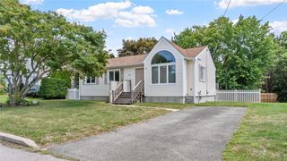 23 Justin Way, Cranston, RI 02910