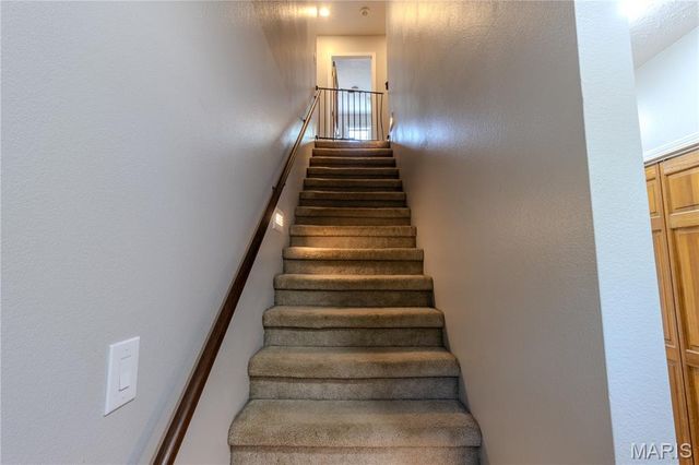 16960 Lemming Lane, St Robert, MO 65584