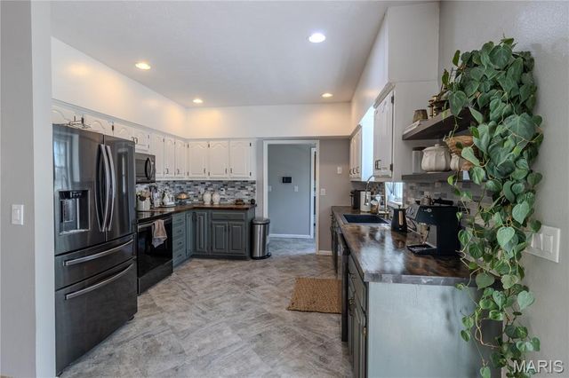 16960 Lemming Lane, St Robert, MO 65584