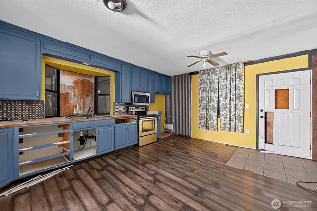 9305 Golden Given Road E, Tacoma, WA 98445
