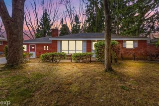 5000 Robert Street, Shelby Twp, MI 48316