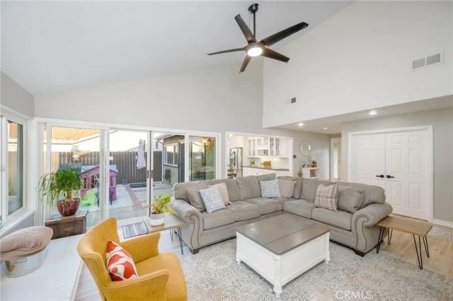 24482 Ferrocarril, Mission Viejo, CA 92691