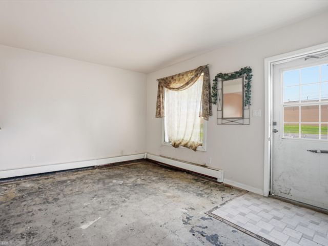 2717 Normandy Road, Royal Oak, MI 48073