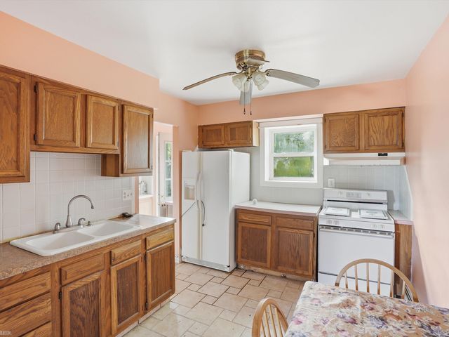 2717 Normandy Road, Royal Oak, MI 48073