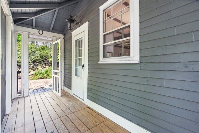 2 Princeton Rd, Sterling, MA 01564